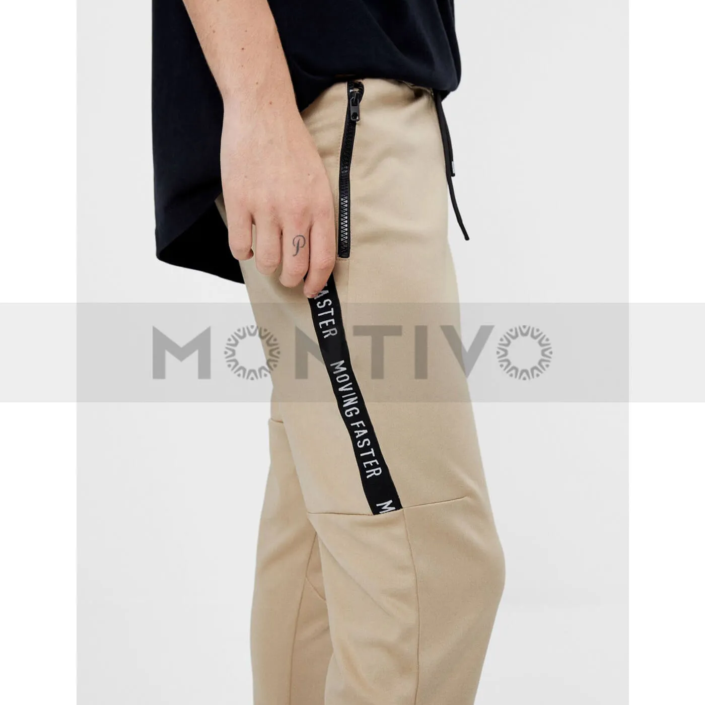 Bsk beige jogging trousers with side stripe