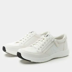 Eazeer White Out Shoe