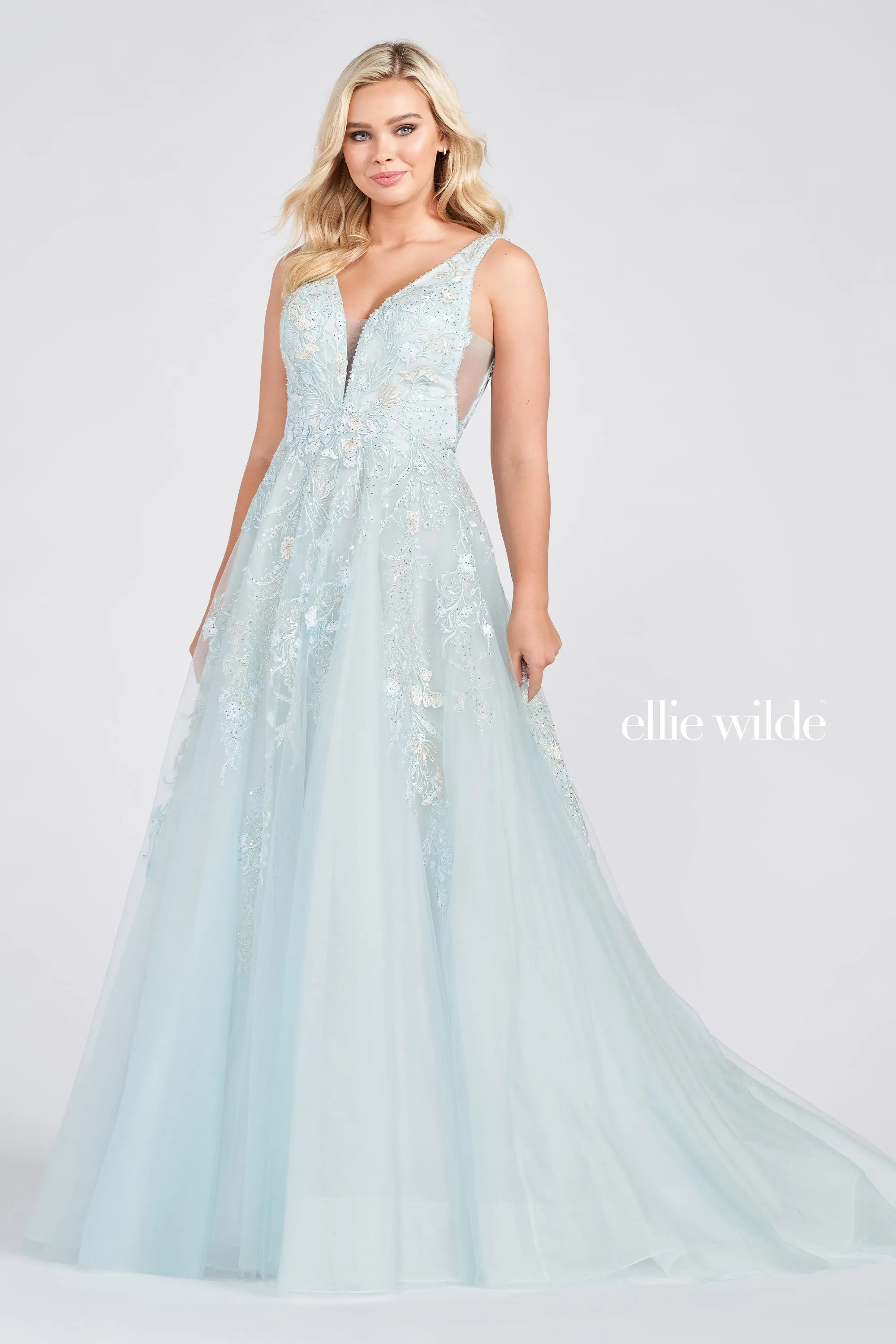 ELLIE WILDE Dress EW122081