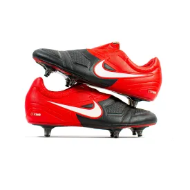 Nike CTR Maestri Black Red SG *Mismatched*