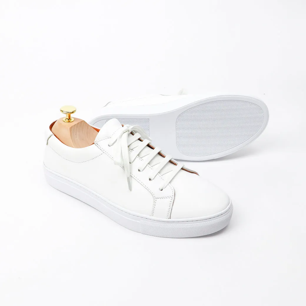 Silhouette Sneaker White